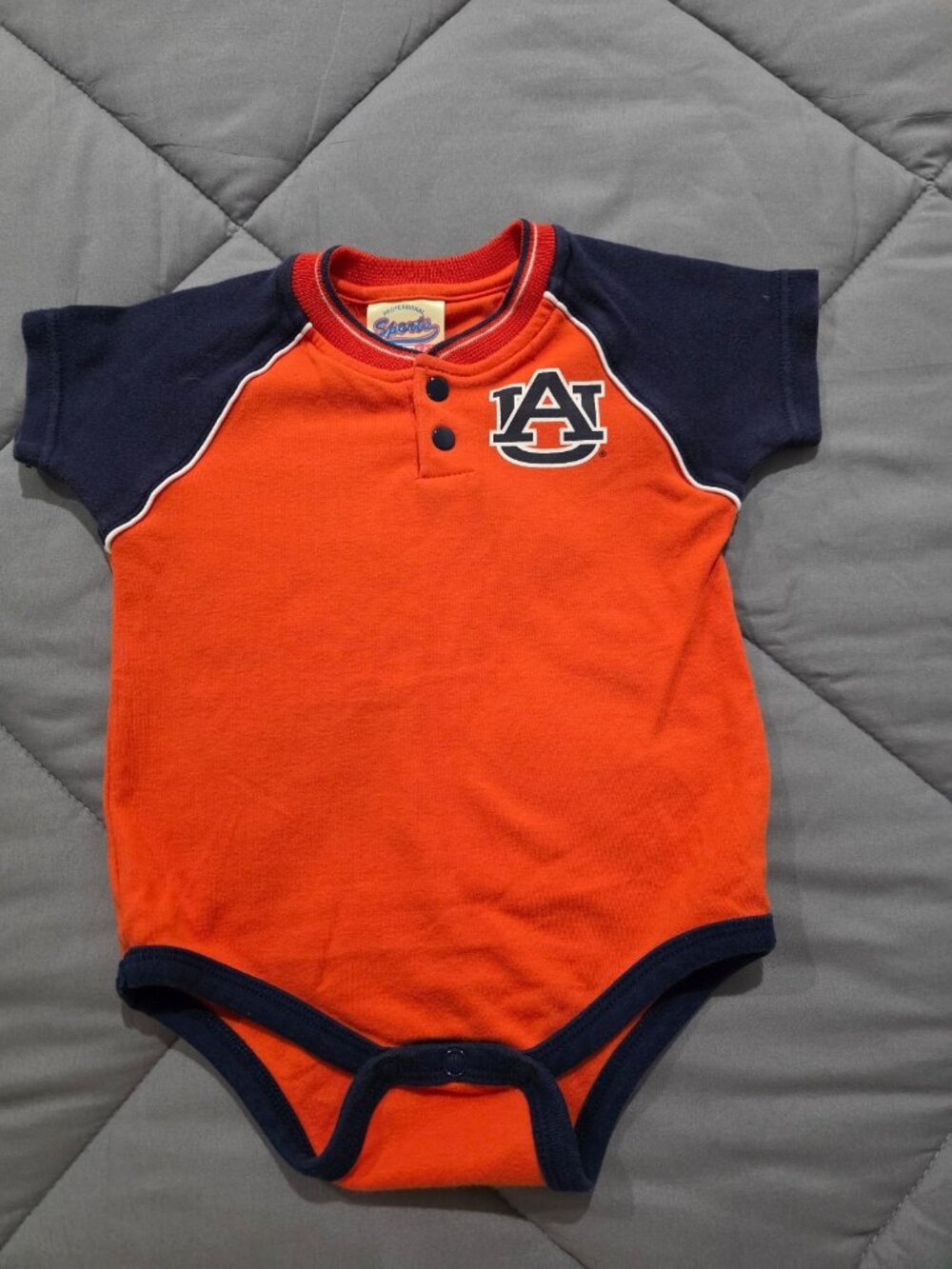 Vintage Sports Club Infant Auburn University Tigers Romper Creeper 18 Months